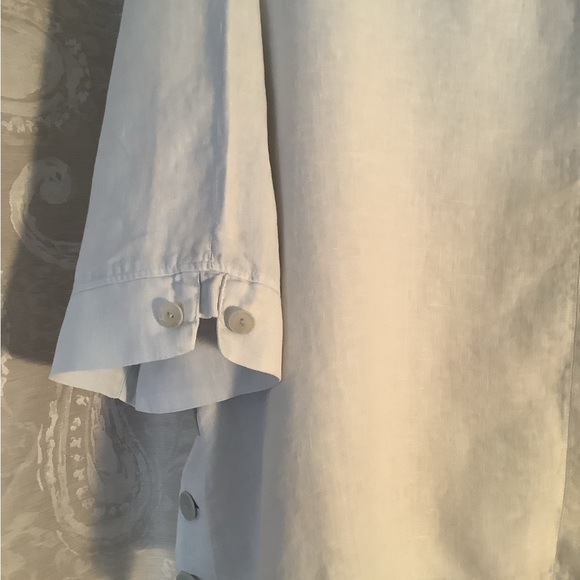 ICE BLUE LINEN! - Picture 5 of 6